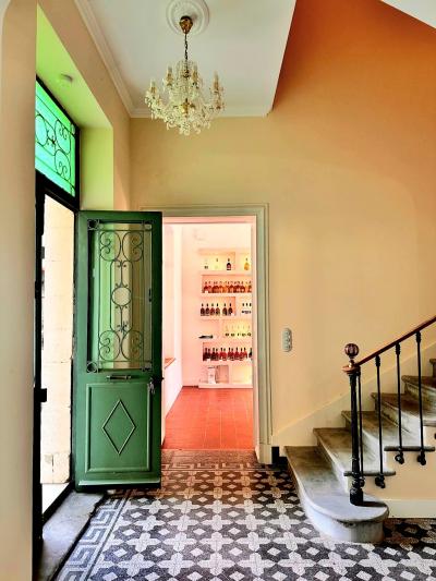 18th Century Chateau With 3 Independent Residences