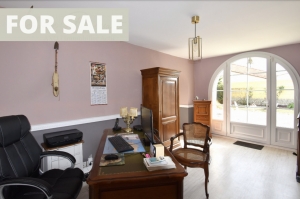 Beautiful Renovated Villa with Garden