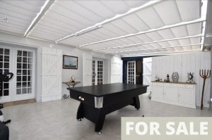 Beautiful Renovated Villa with Garden