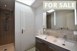 Beautiful Renovated Villa with Garden
