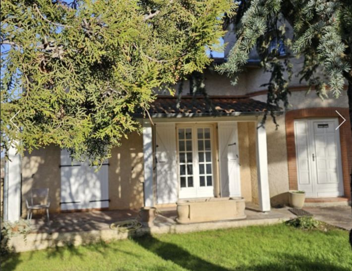 Main Photo