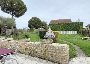 Detached House with Landscaped Garden