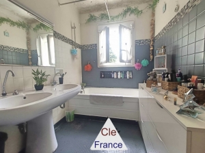 Detached Country House with Outbuilding Workshop