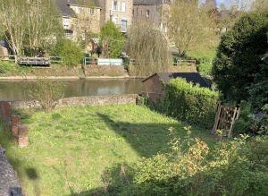 Building Plot Bordering the River Varenne