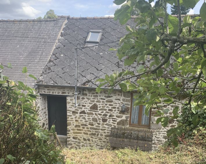 Main Photo of a 1 bedroom  House for sale