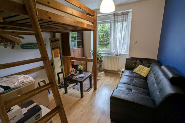 Main Photo