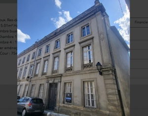 18th Century Manor House in Town