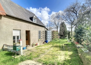 Detached House with One Hectare of Land