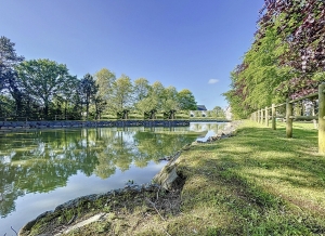 Manor House with Indoor Pool and Lake