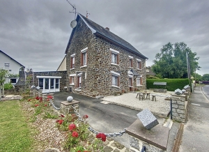 Detached House with Neat Garden