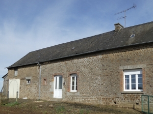Detached Country House with Outbuilding