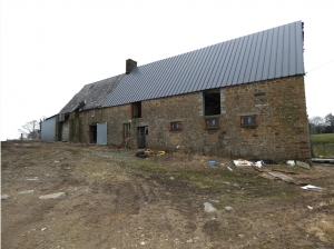 Detached Country House with Outbuilding