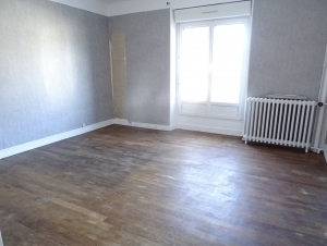 Town House with Seven Bedrooms and Garden