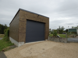 Detached House with Landscaped Garden