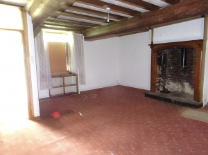 SLD02644 - Under Offer with Cle France