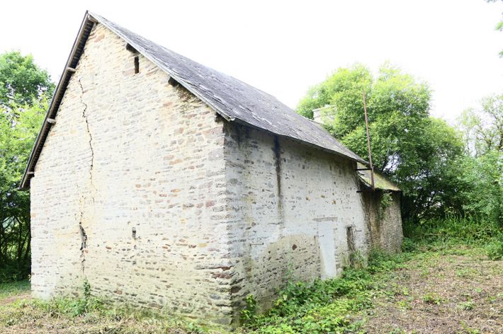 Main Photo