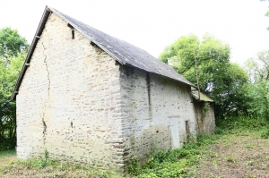 SLD02644 - Under Offer with Cle France