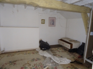 SLD02644 - Under Offer with Cle France