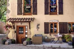 Main House And 4 Guest Gites with Pool