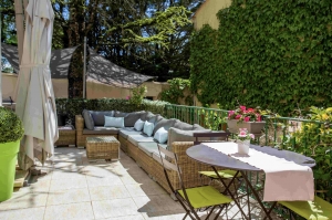 Main House And 4 Guest Gites with Pool