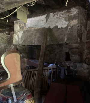 Detached House in Rural Hamlet Location