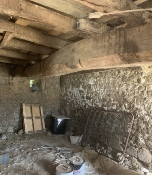 Detached House in Rural Hamlet Location