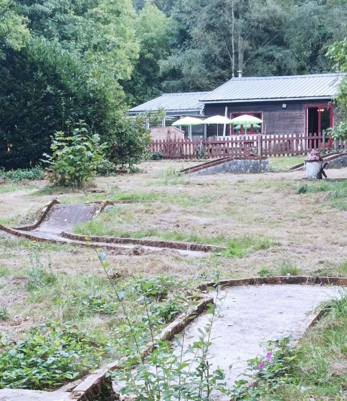 Main Photo