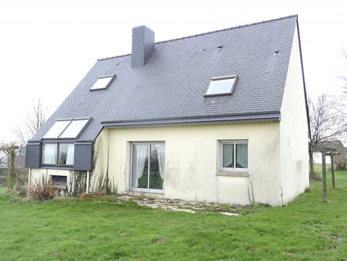 Main Photo of a 4 bedroom  Country House for sale
