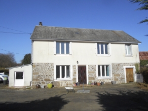 Detached Country House with Outbuilding