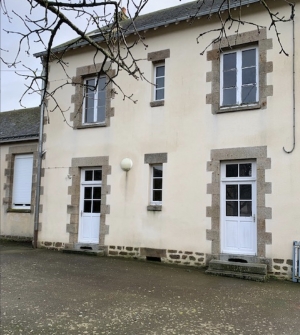 Former School House with More Accommodation