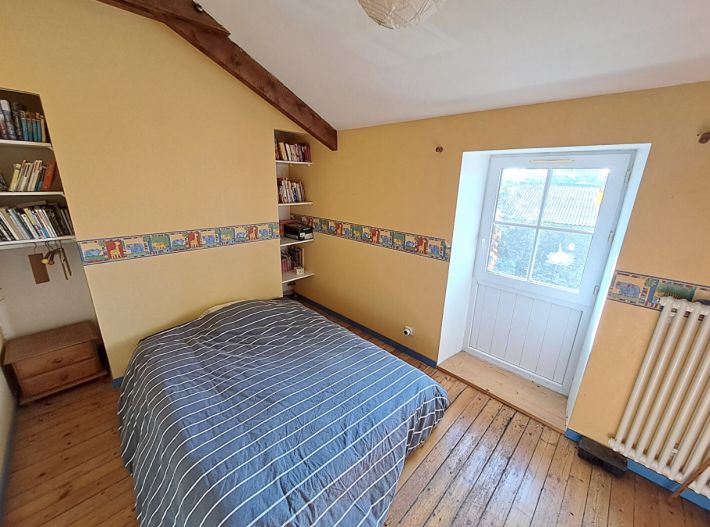 Former Farmhouse with Land and Outbuilding