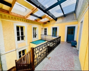 Apartment for Sale in Historic District