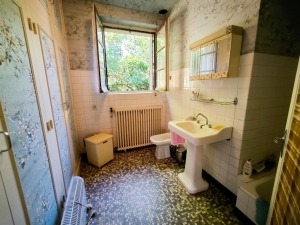 Detached Country House with Open Views