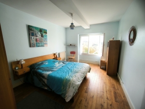 Detached House with Barn, Private Garden and Open View