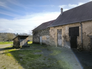 Farmhouse with Outbuildings and 20 Hectares of Land
