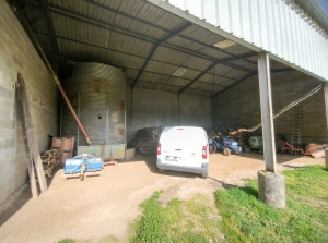 Farmhouse with Outbuildings and 20 Hectares of Land