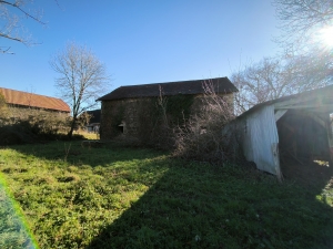 Farmhouse and Two Barns on One Hectare of Land