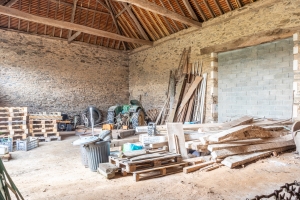 Detached Country House with Outbuildings