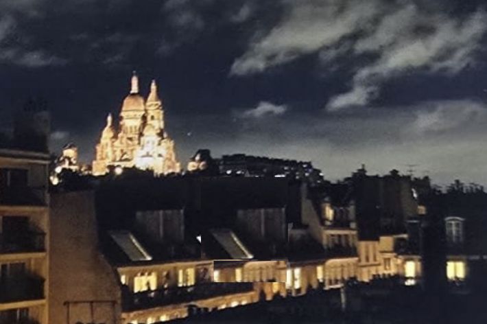 A Room with a View in Paris with View of Sacré-Coeur