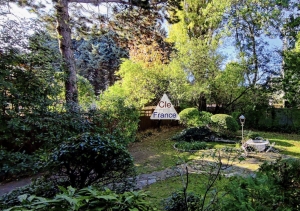 Period Property with Landscaped Garden