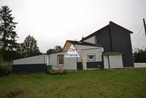 Detached House with Garden