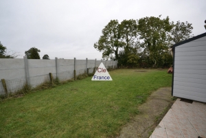 Detached House with Garden