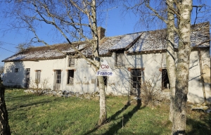 Detached Longere in the Countryside