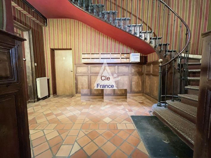 Main Photo