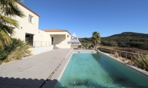 Detached Villa with Swimming Pool and Open Views