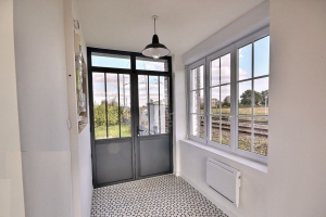 Fully Renovated Detached House with Garden