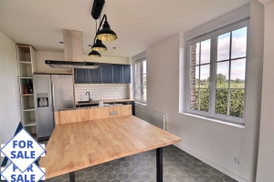 Fully Renovated Detached House with Garden