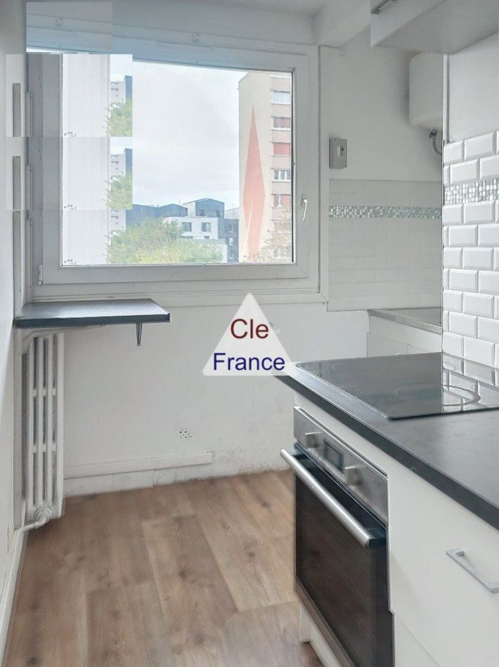 Apartment with Balcony and View