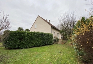 Detached House with Mature Garden