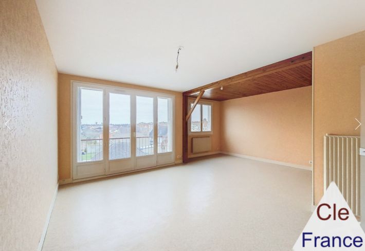 Beautiful Fully Renovated Apartment